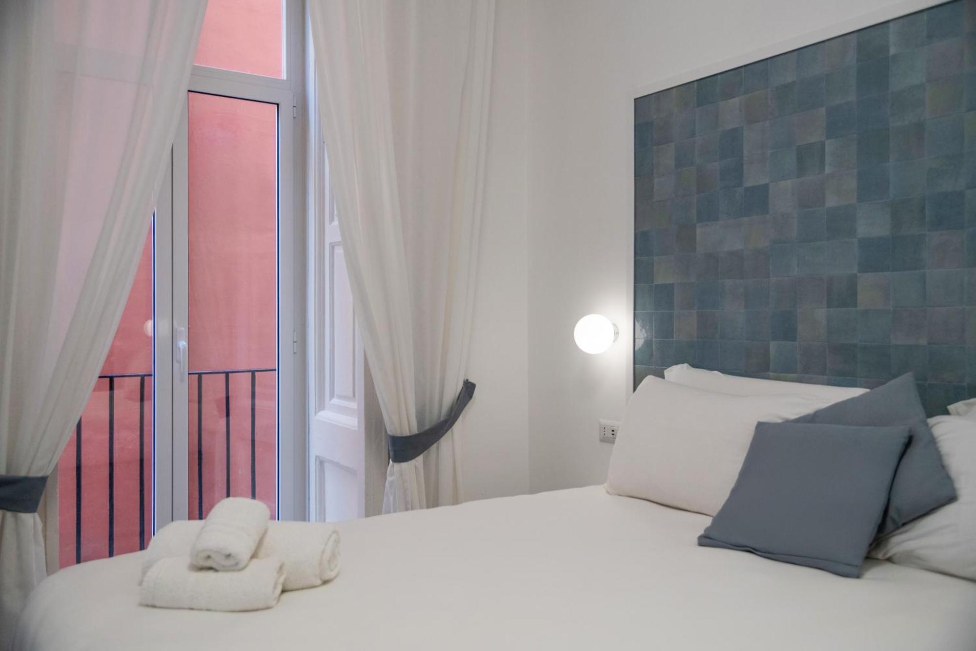 Vistavicolo Rooms Наполи Екстериор снимка