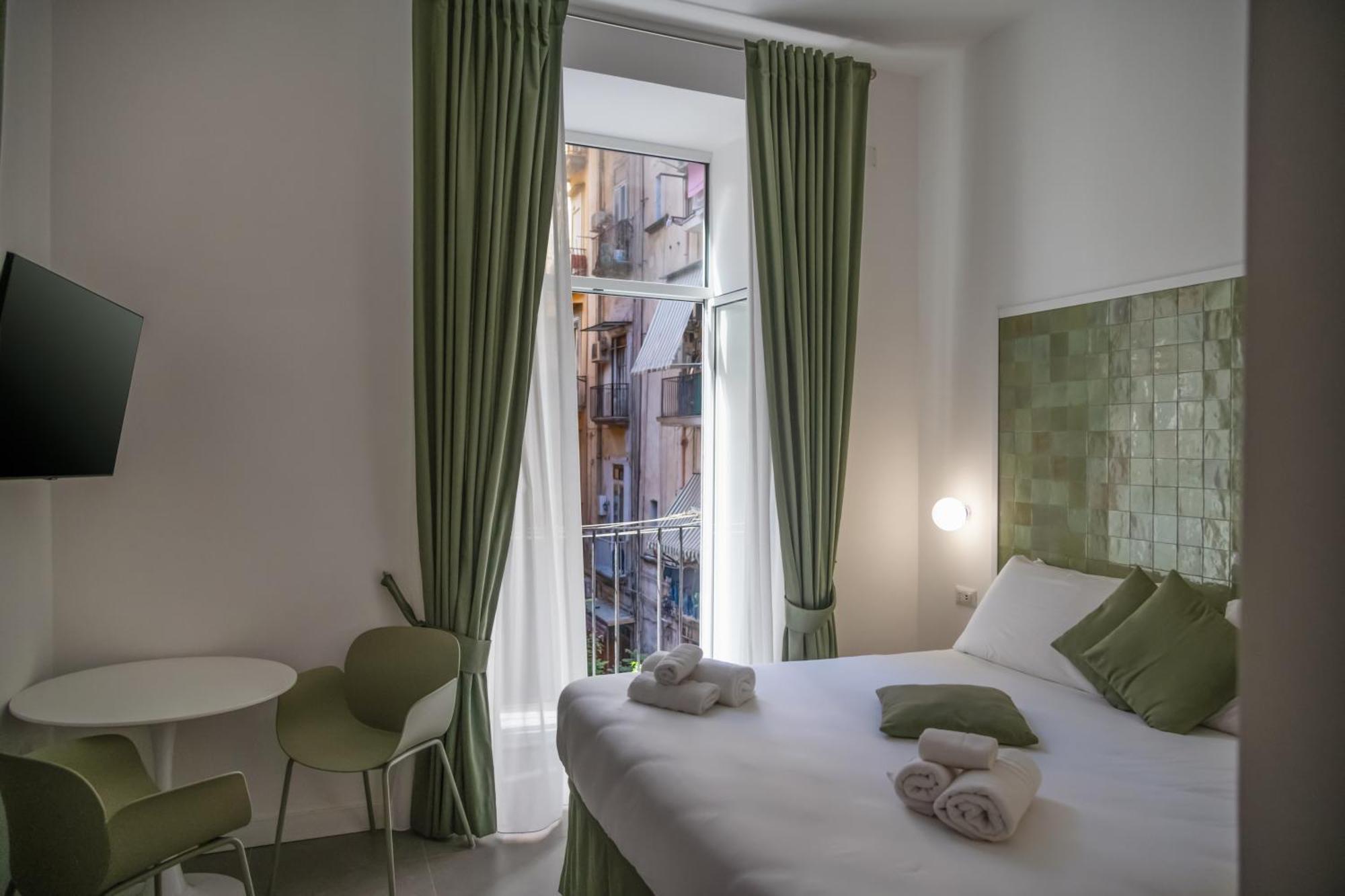 Vistavicolo Rooms Наполи Екстериор снимка